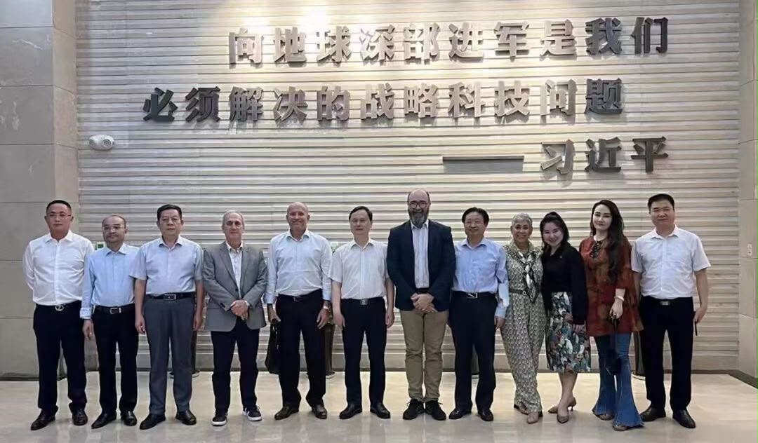 Delegação de Goiás em encontro institucional na província de Henan